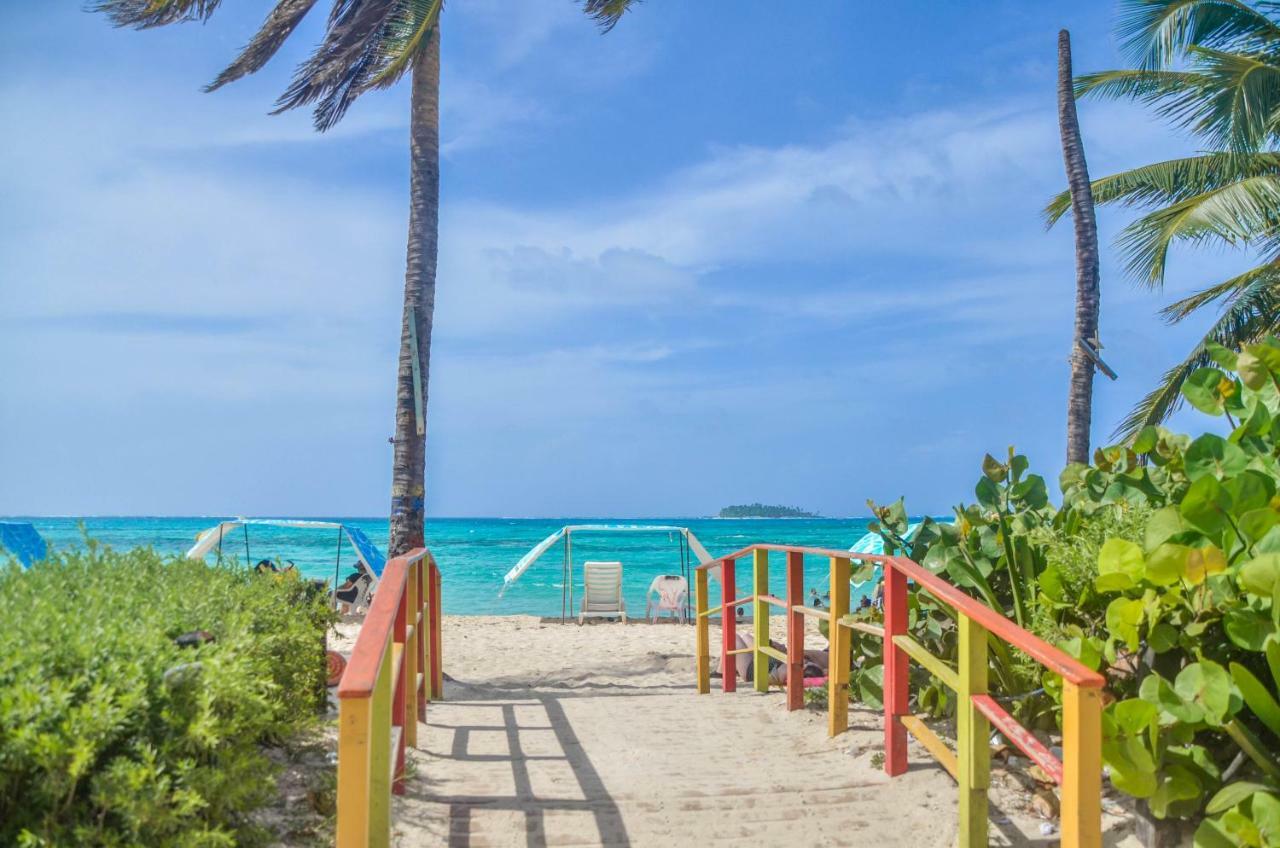 ホテル Portobelo Beach San Andrés エクステリア 写真